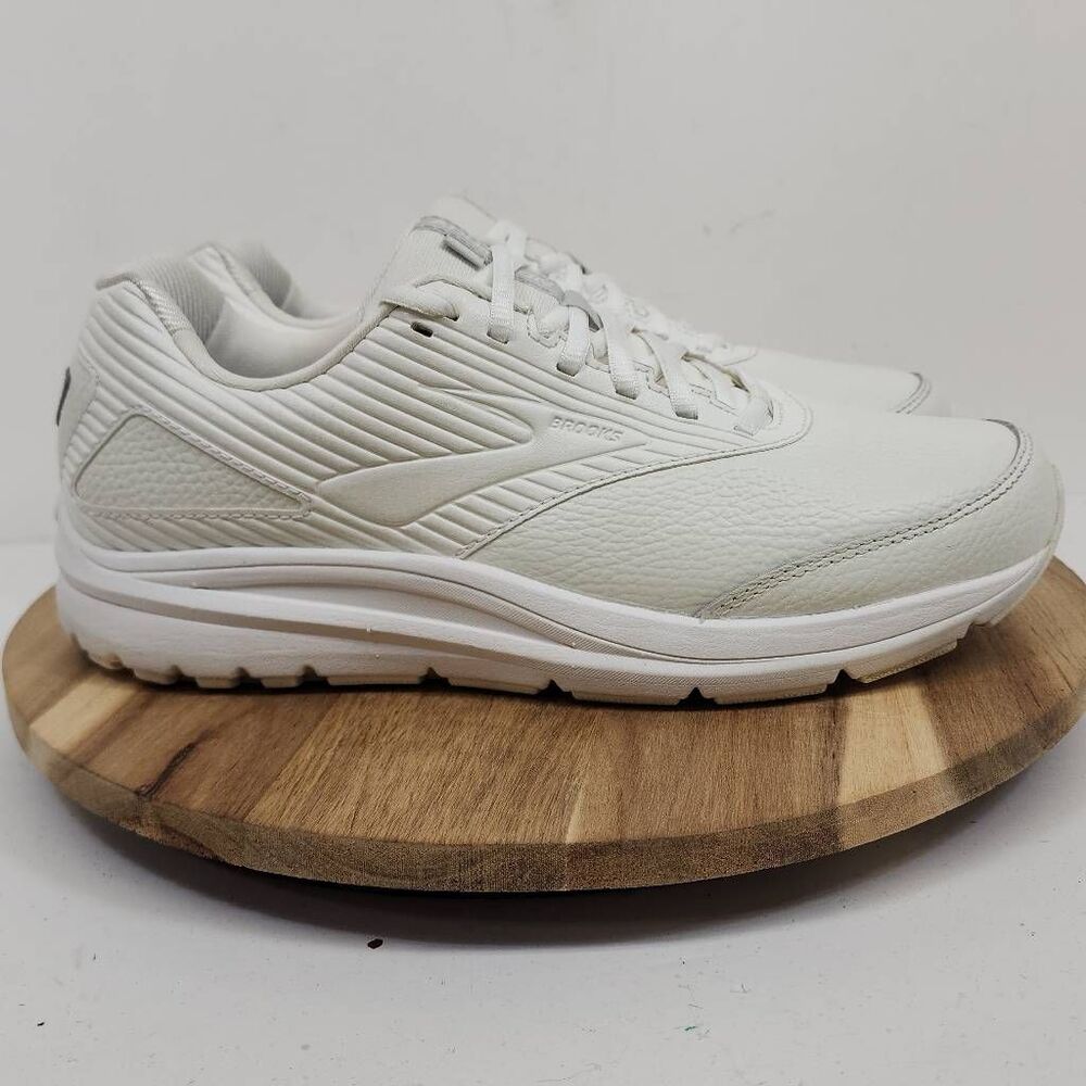 Brooks Addiction Walker 2 Women's Size 11 White Leather